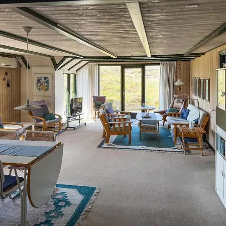 Vakantiehuis Cozy In With Wifi *